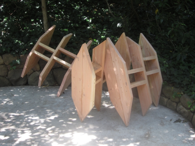 Tilt sculpture 